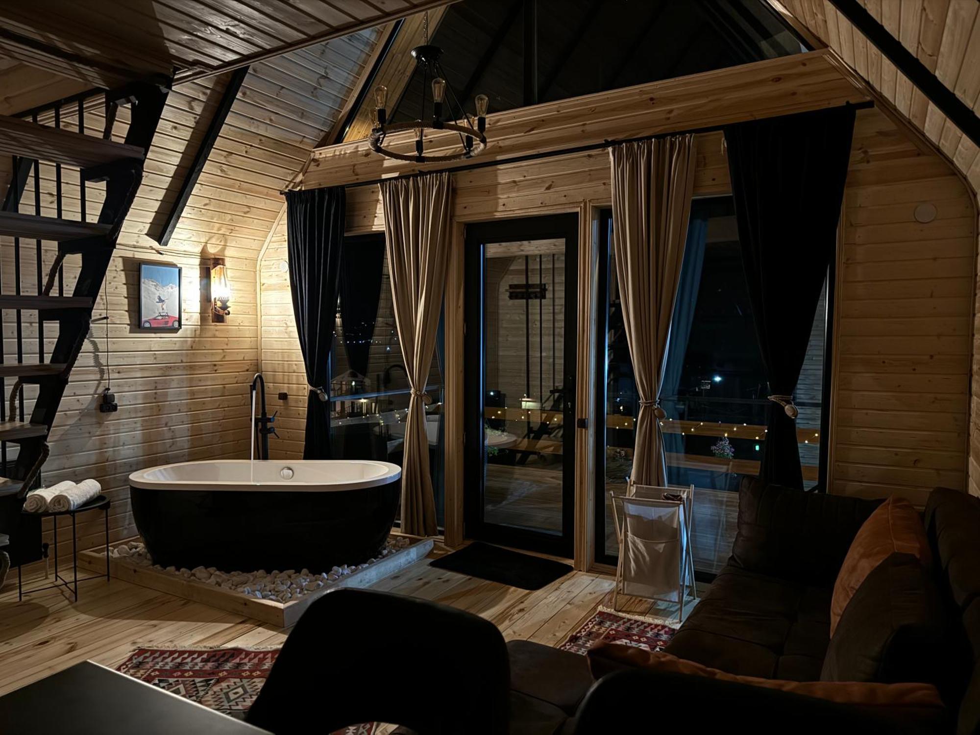 Outdoor Cottages Kazbegi Exterior photo